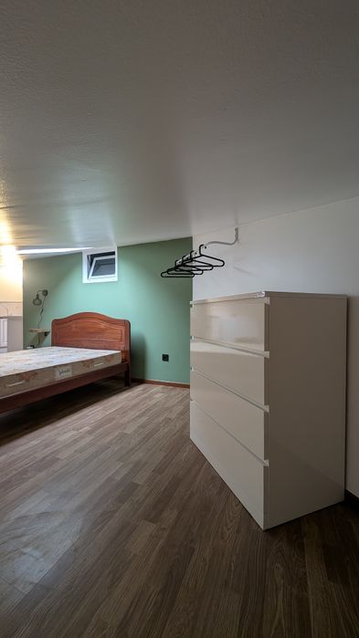 Aluga-se Estudio na Marinha Grande