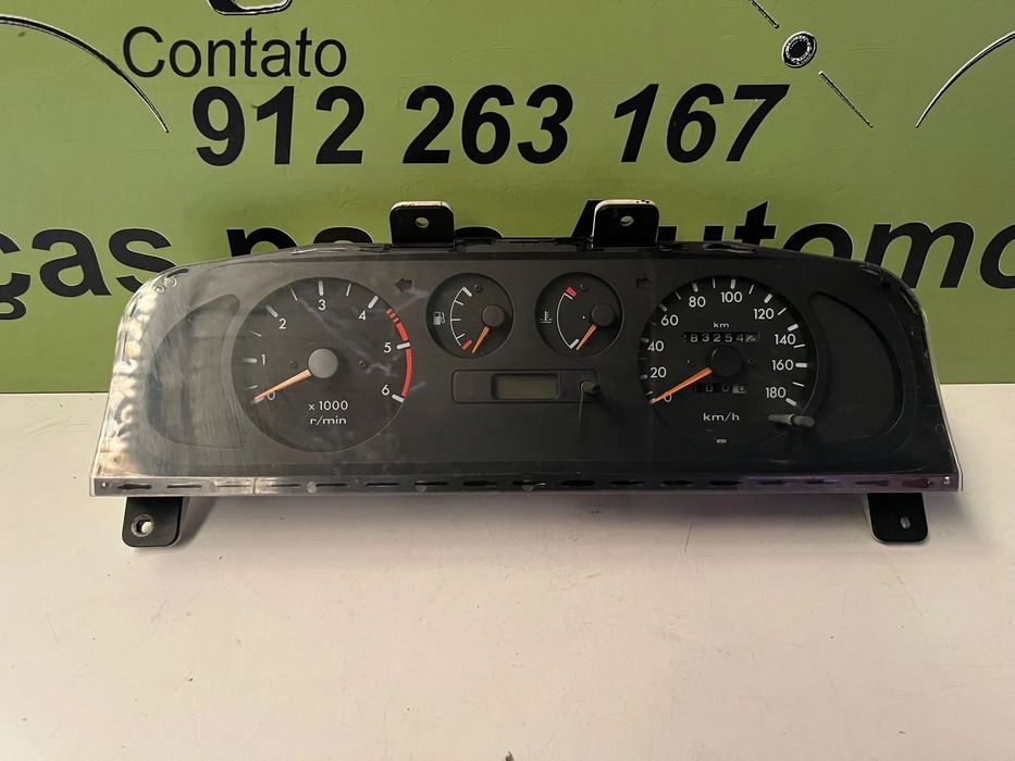NISSAN TERRANO 2 II QUADRANTE PAINEL INSTRUMENTOS - Q042
