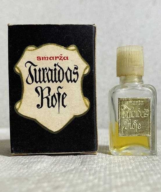 Духи женские Дзинтарс из СССР