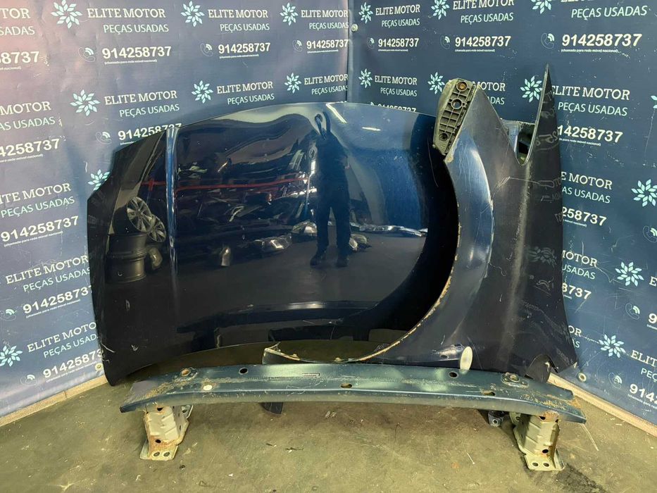 Frente completa usada TOYOTA AURIS 2.0 D4D capot parachoques guardalamas oticas