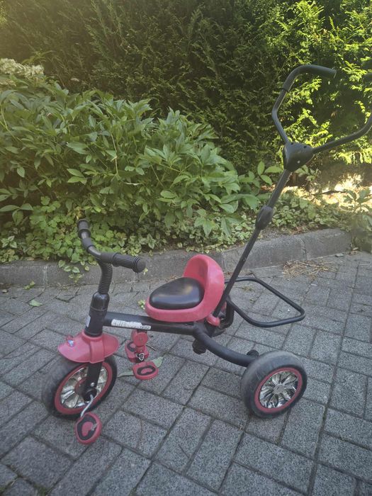 Rowerek dla dzieci z koszykiem