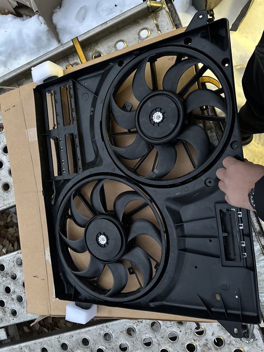 Диффузор вентилятор Ford Edge 2.0/2.7 2015-2022