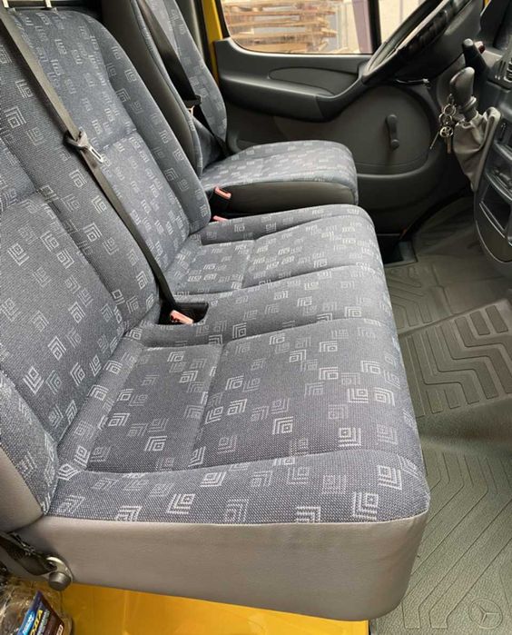 Бус для переїзду + вантажники Петропавлівська Б. вантажні перевезення