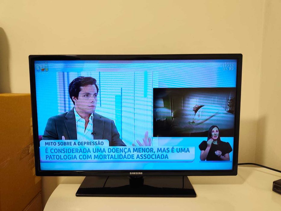 TV Samsung 32” UE32EH4000 – Funcional