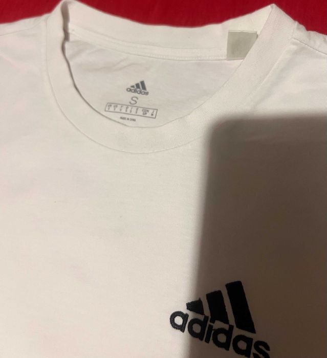 Adidas футболка оригинал хлопок S в идеале