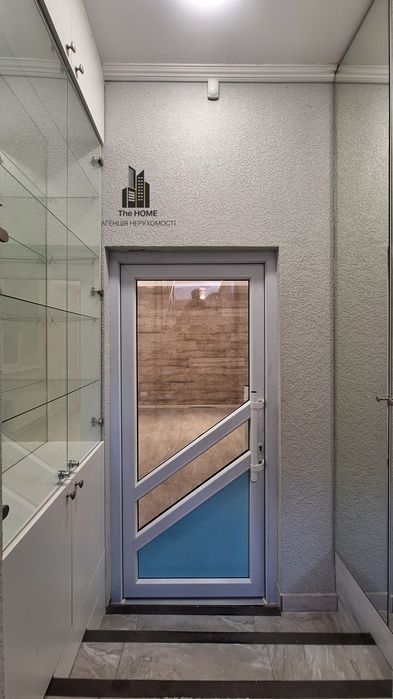 Продаж комерційного приміщєння  ЖК Софія, вул. Сонячна 3