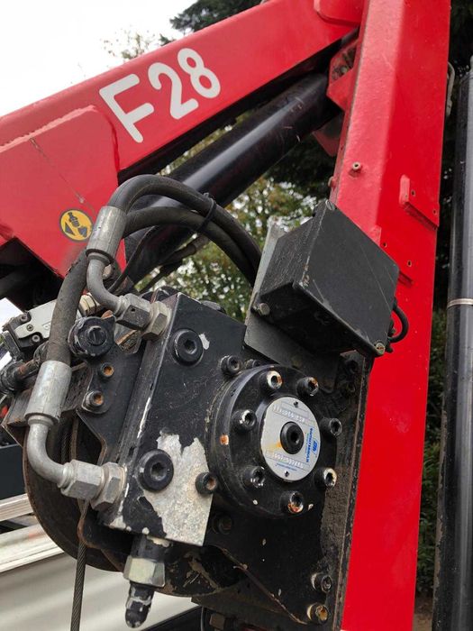 Iveco Daily 35C15 Carrinha com grua e estrado