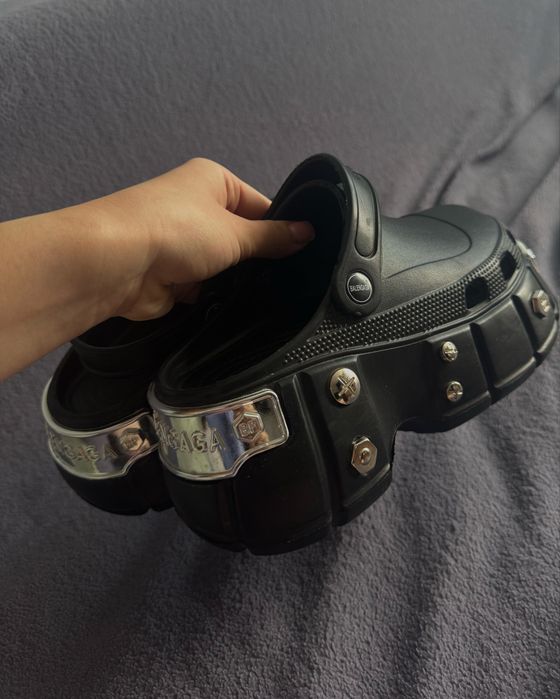 Крокси масивні чорні сабо Balenciaga