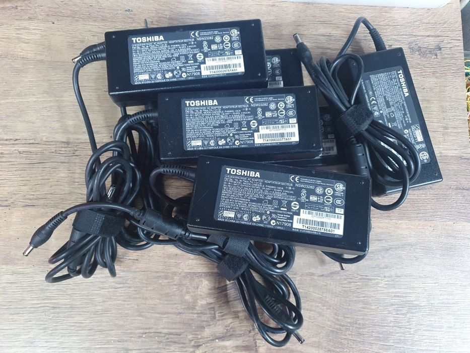 Зарядка зарядное блок питания живлення Tochiba Asus MSI 120w 19v/6.32a