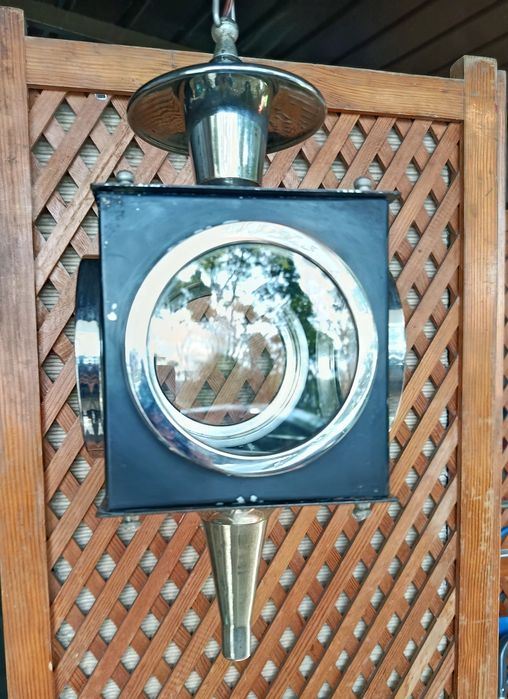 Candeeiro tipo lanterna