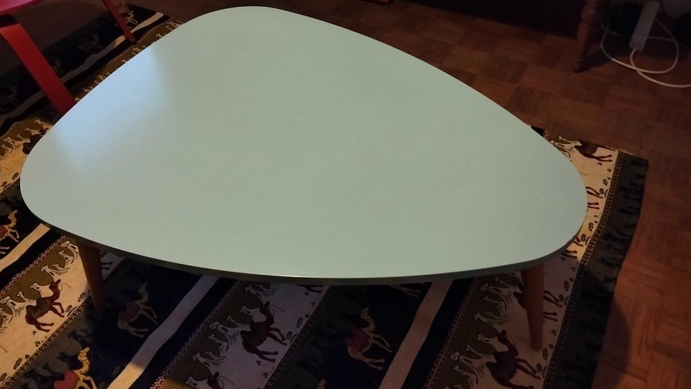 Mesa oval La Redoute