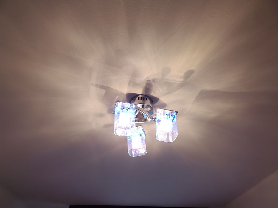 Żyrandol lampa wisząca sufitowa