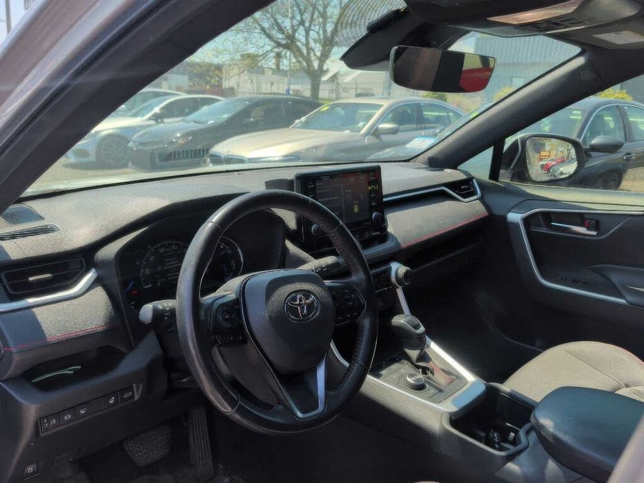 Toyota RAV4 Prime XSE      2022
