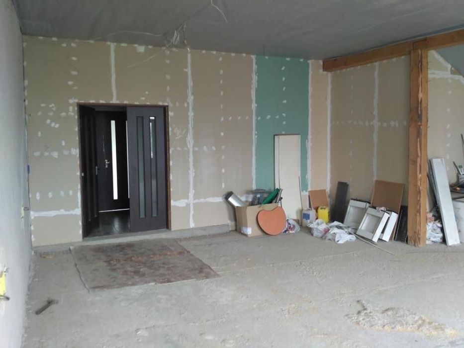Продається 2 будики  675 кв.м