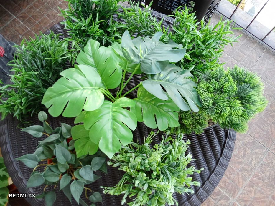 Hejka, IKEA, kwiat sztuczny w doniczce, maranta, bambus