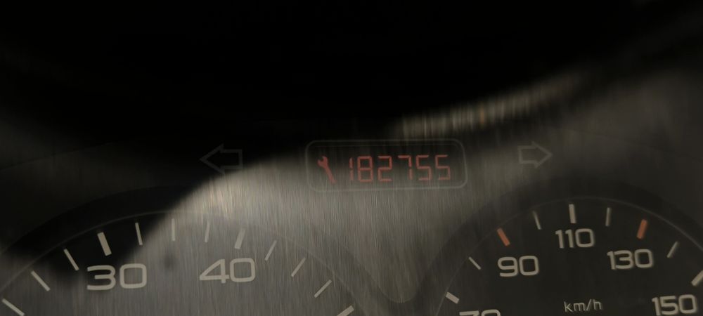 PEUGEOT 206, preto, citadino versátil para iniciantes — photo 4