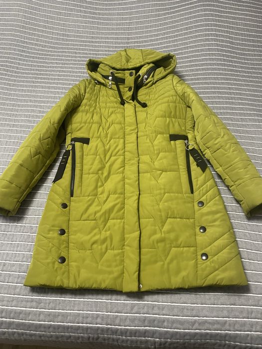 Куртка жіноча демісезонна