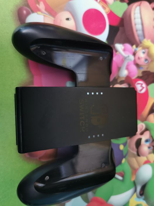 Nintendo switch V2 grip, ladowarka, etui gra
