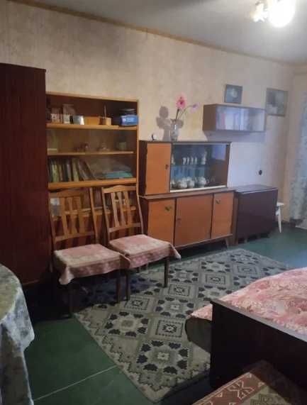 Продаю 3-кім.Кв. 62м2(Тепла.Економна) ЦЕНТР. Все поруч. Кімнати роздільні