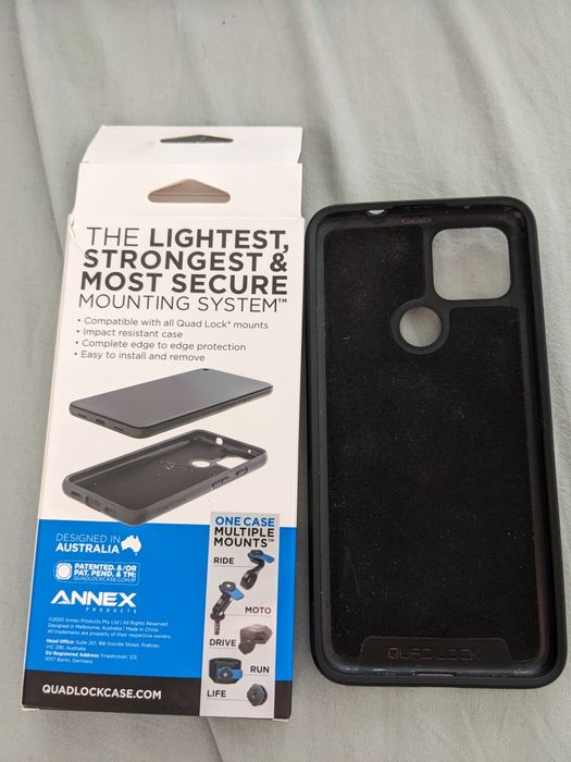 Etui Plecki Quad Lock do Google Pixel 4a 5G Stan BDB