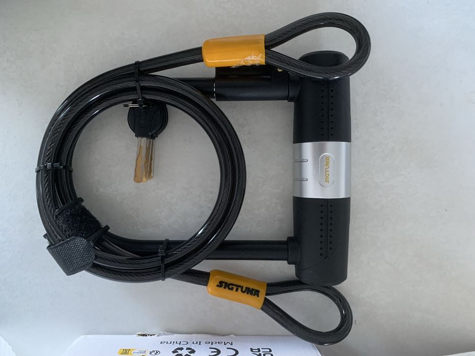 Cadeado “SIGTUNA”, Serie U / Modelo Wodan 16mm U-Lock com Flex Cable