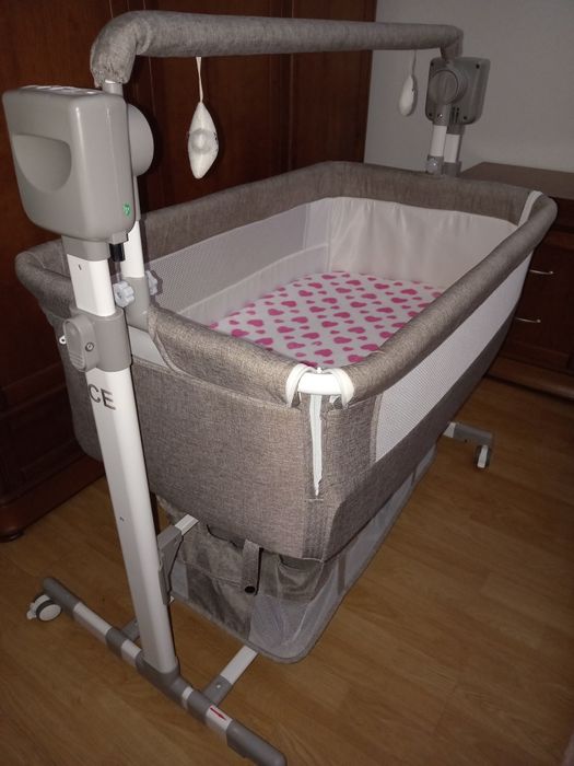 Berço elétrico inteligente Nex to me.