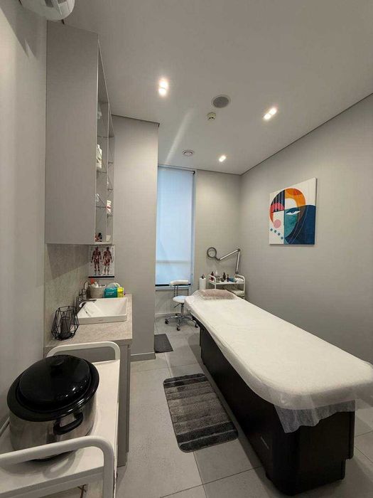 Продаж бізнесу . Косметологічна клініка