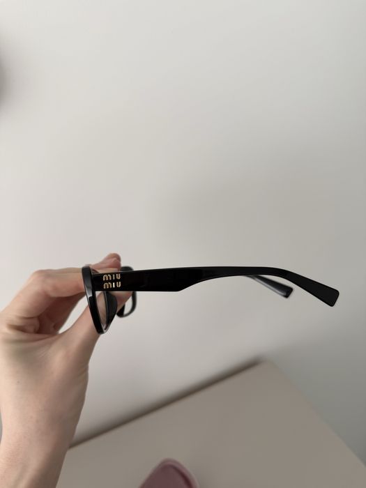 Оригінальні окуляри Miu Miu