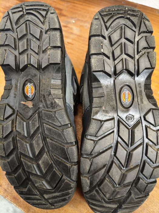 Buty robocze 45 DICKIES  trzewiki ochronne