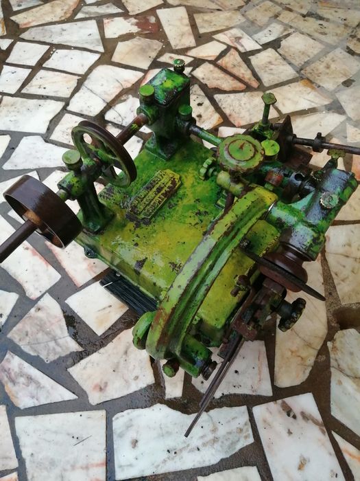 Máquina de limar serras