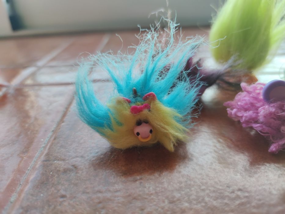 Vendo conjunto bonecos para lápis