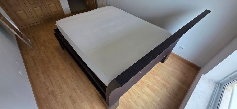 Cama Madeira Lei Brasil tamanho Queen