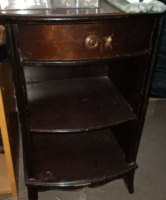 Stylowa szafka konsola