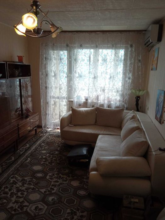 2 кімнатна квартира, Черемушки, Івана та Юрія Лип / Героїв Крут