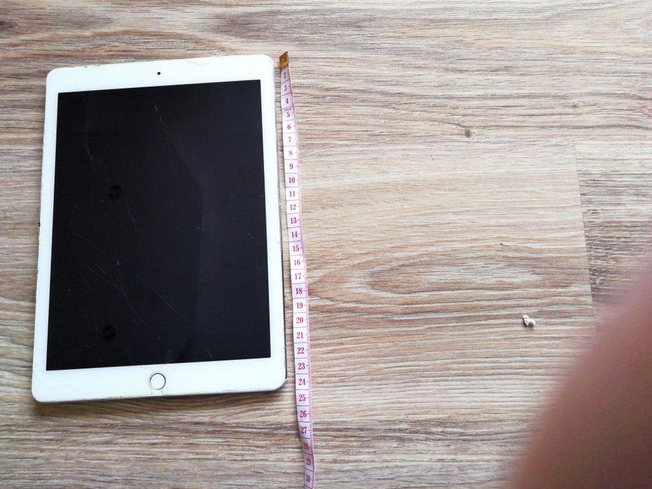 IPad uszkodzony tablet