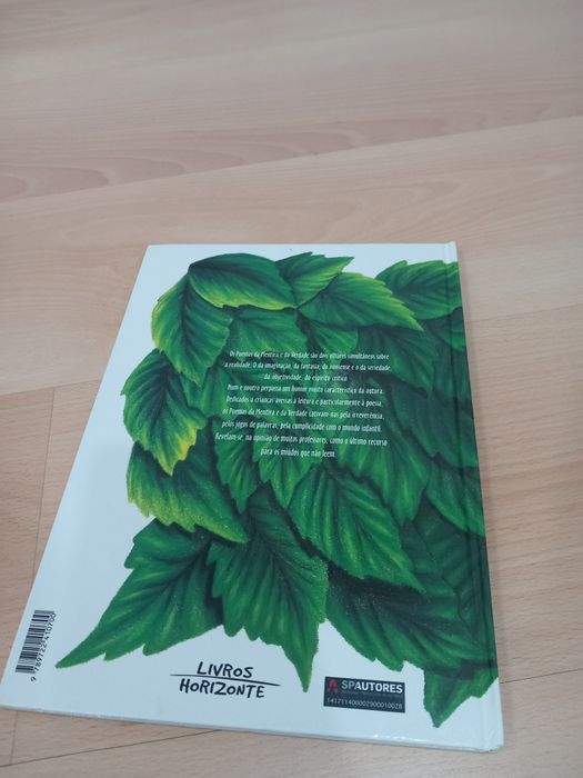 Livro "Os Poemas da Verdade e da Mentira"