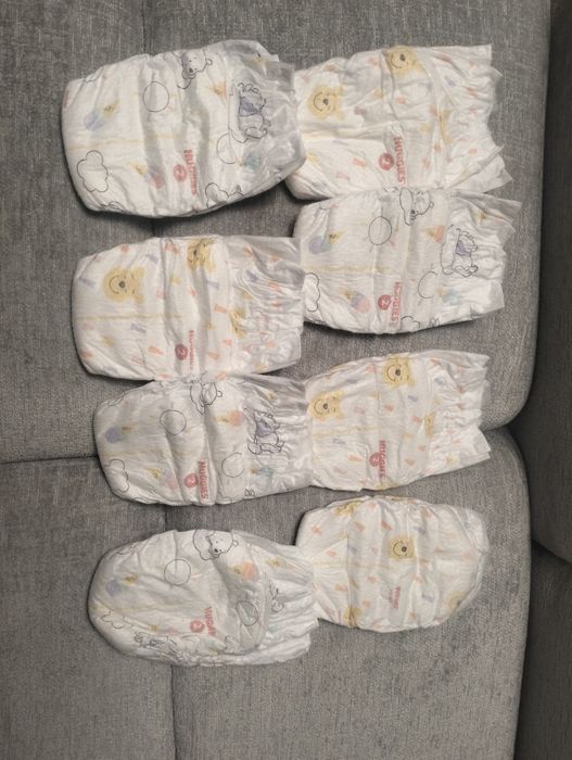Подгузники Huggies 2 размер