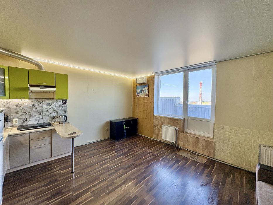 Продаж 1-кімн. студія, документам 10 років. м.Академмістечко