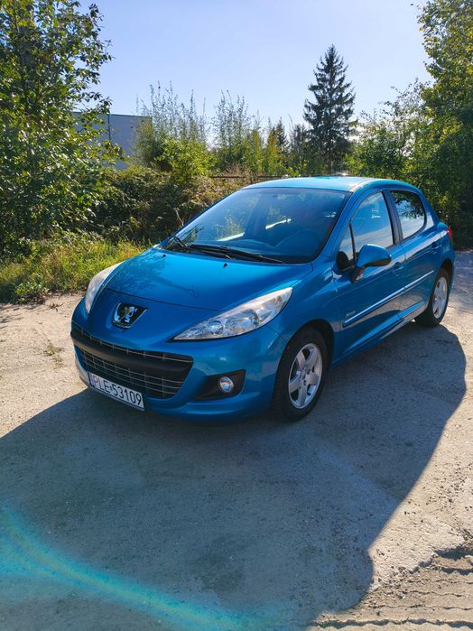 Peugeot 207 1.4 8V 75 KM