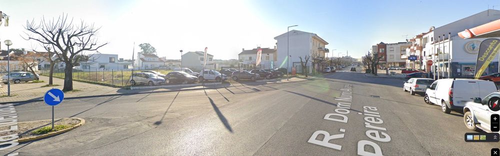 Arrenda-se Terreno (2200m2) no centro de Grândola.