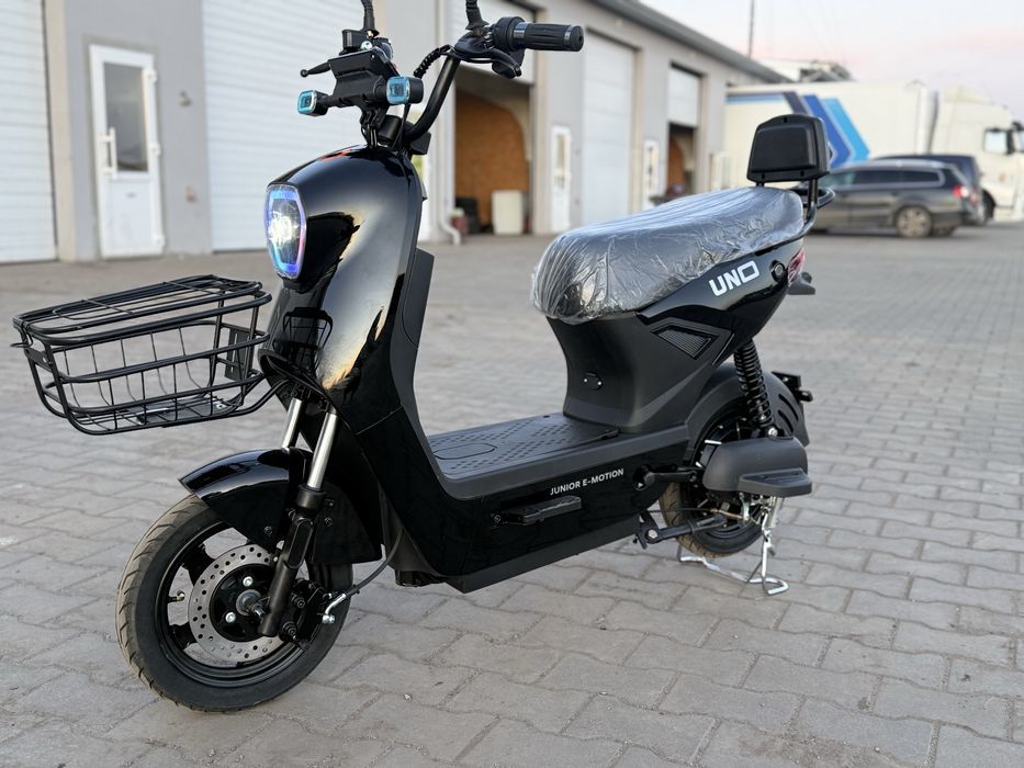 Електроскутер IDemo UNO