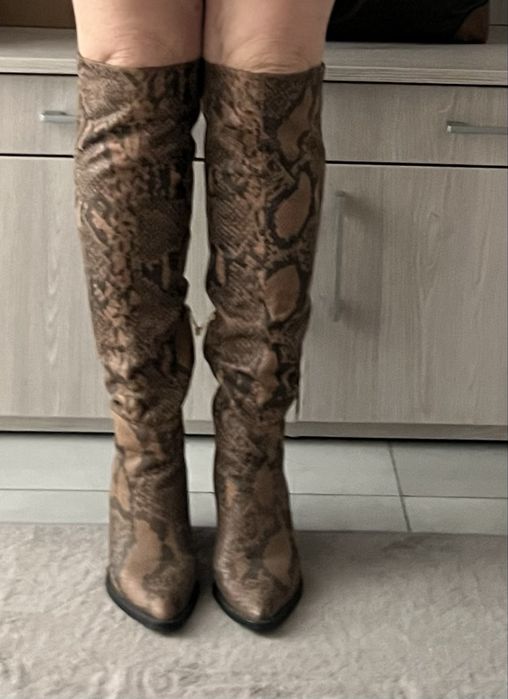 Długie  skórzane kozaki Carinni by Natalia Siwiec 40 stan idealny