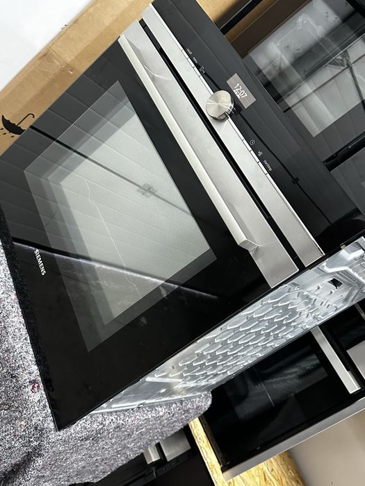 Духова шафа з мікрохвильовкою Siemens HM633GNS1/69