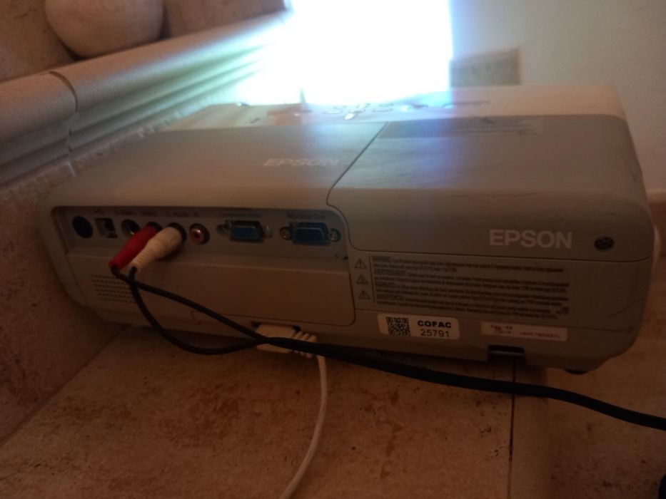 Projetor Epson EMP-S5