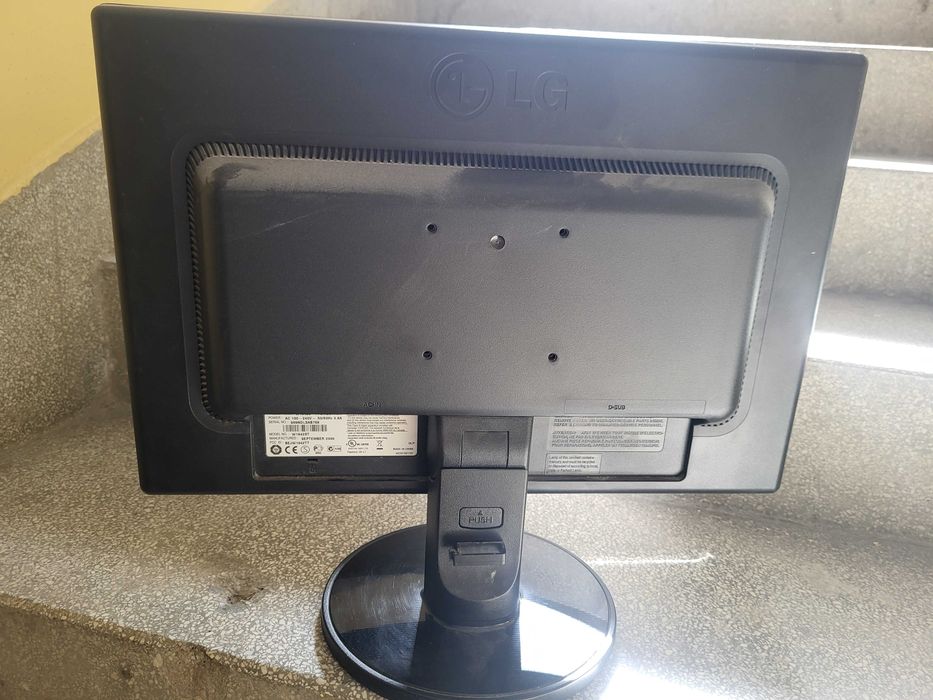 monitor komputera