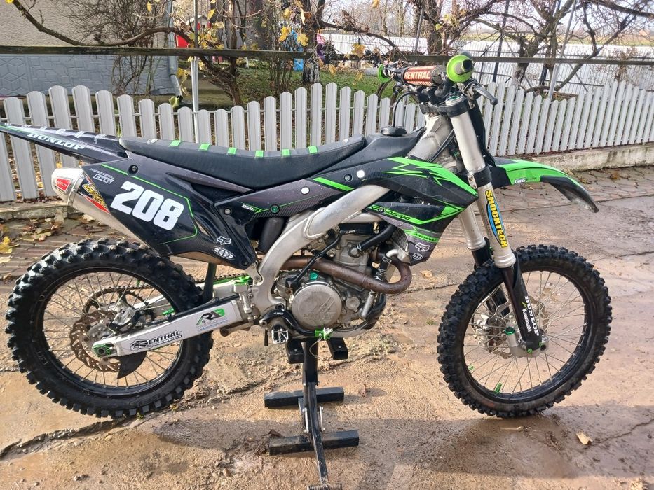 Гарний кавасакі 450