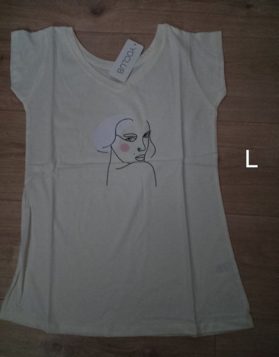 T-shirt damski - rozmiar L