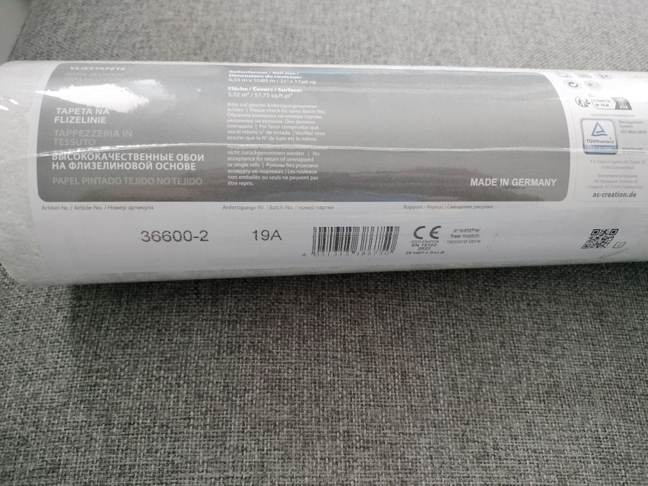 Tapeta Beton jasnoszara imitacja betonu winylowa na flizelinie