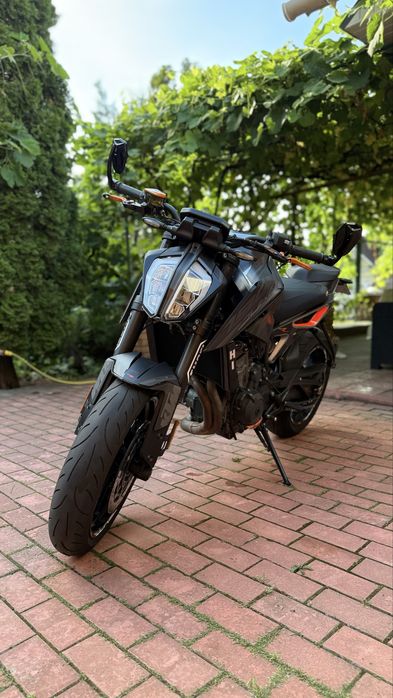 Мотоцикл КТМ (KTM 790 Duke R )