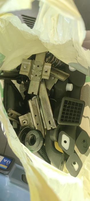 Запчасти салона газ 3110 31105.